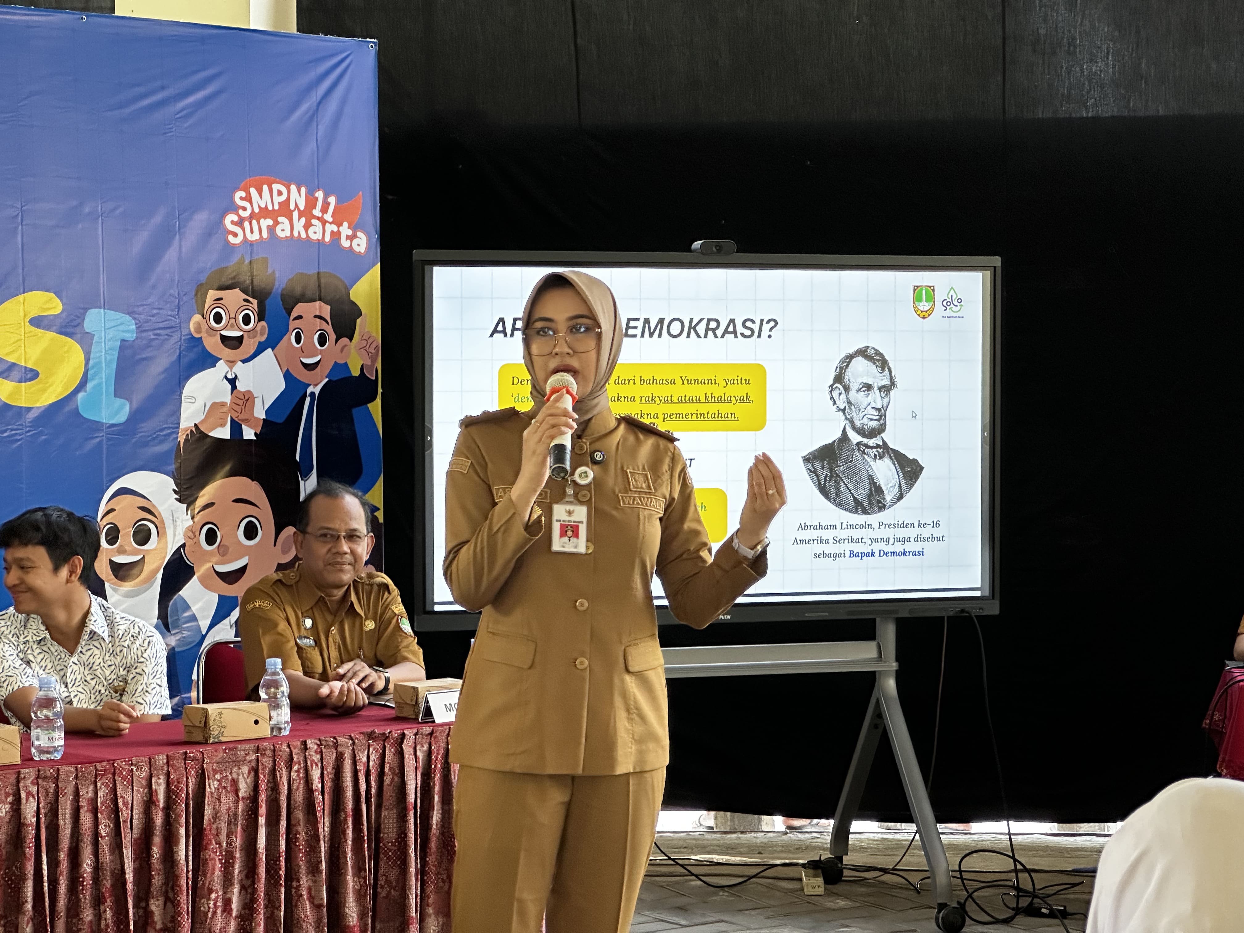gambar berita